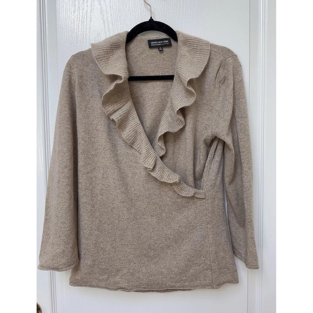 Jones New York 100% Cashmere V-Neck Ruffle 7/8 Sleeve Sweater M Sand/ Nude - Picture 1 of 7